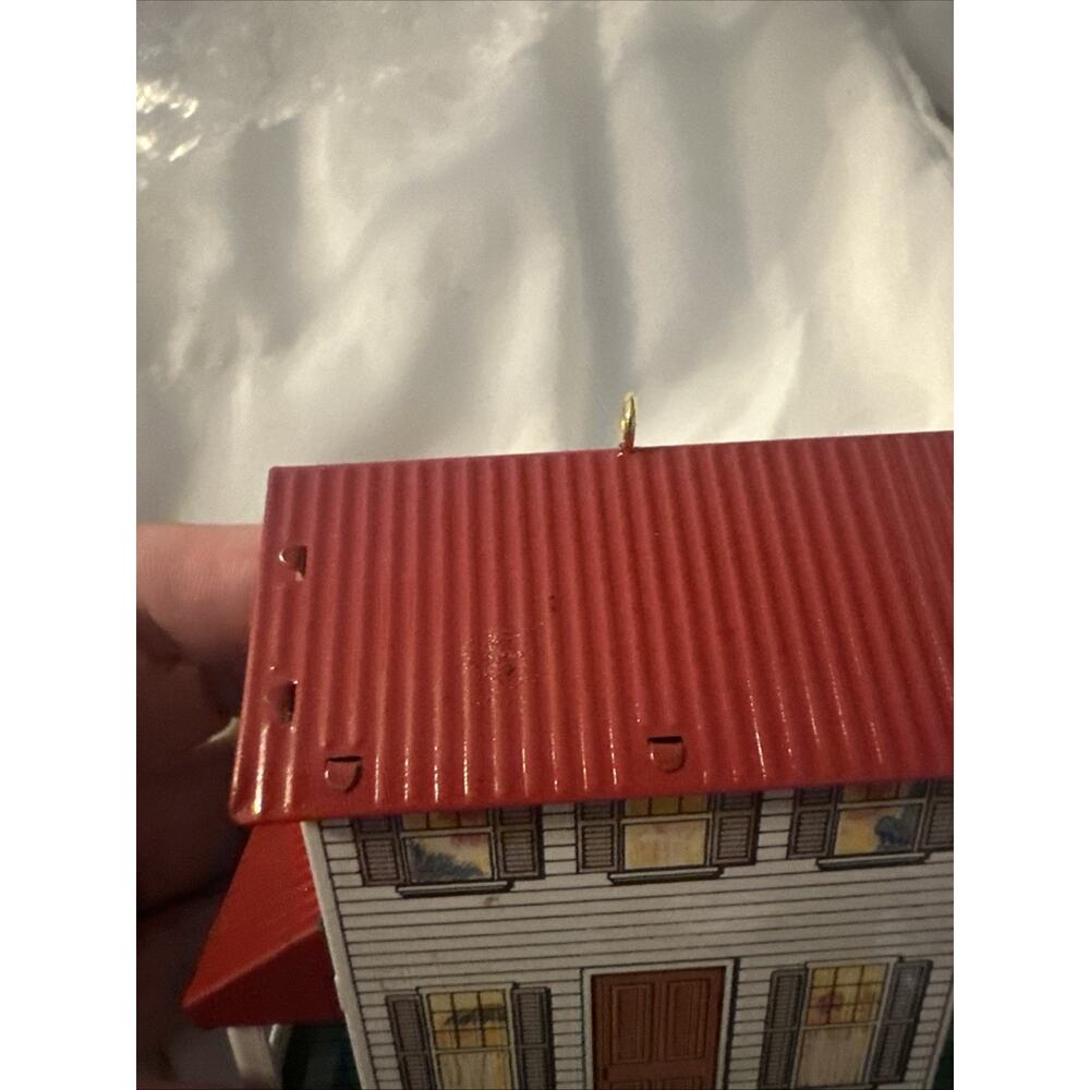 NEW NRFB Hallmark Farm‎ House 1999 Town and Country Christmas Ornament - Picture 5 of 7